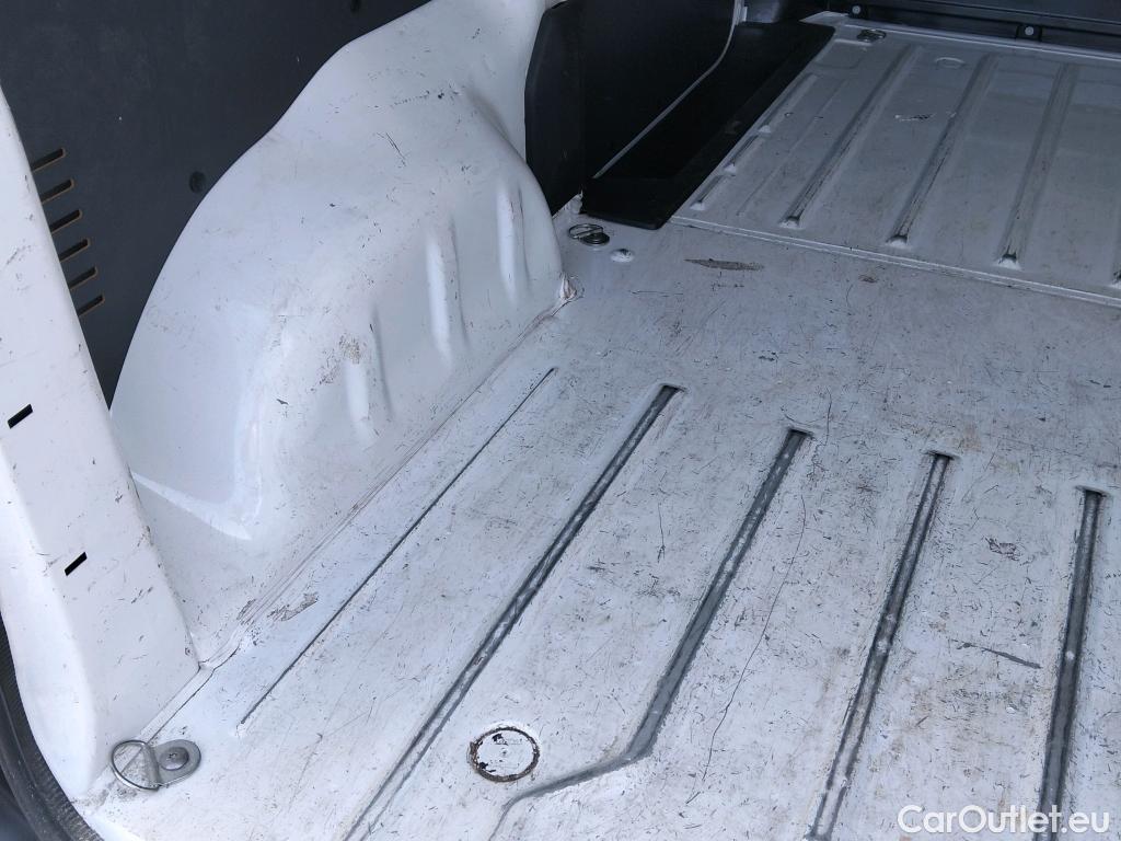  Citroen  Jumpy CITROEN  / 2016 / 4P / furgón Talla M BlueHDi 120 S&S 6v Control #6
