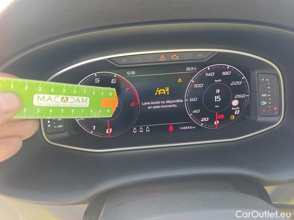  Seat  ATECA SEAT  / 2016 / 5P / todoterreno 1.0 TSI 81kW St&Sp Style Go M(SP) #16