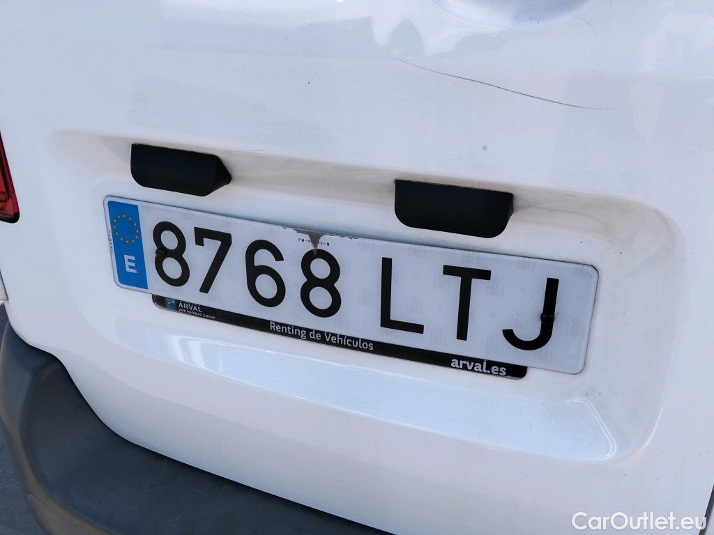  Citroen  Jumpy CITROEN  / 2016 / 4P / furgón Talla M BlueHDi 120 S&S 6v Control #29