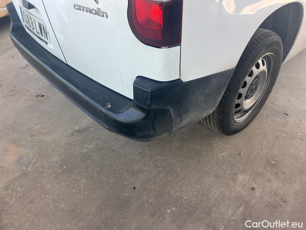  Citroen  Berlingo CITROEN  / 2018 / 4P / furgón derivado de turismo Talla XL BlueHDi 100 CONTROL #19