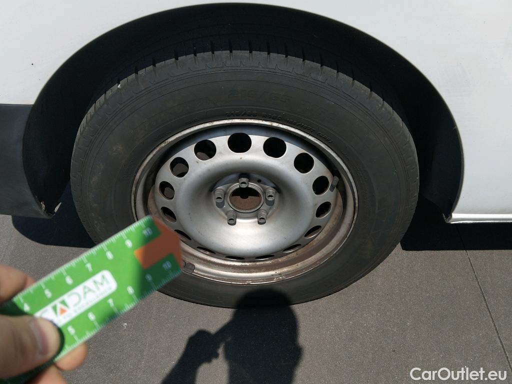  Citroen  Jumpy CITROEN  / 2016 / 4P / furgón Talla M BlueHDi 120 S&S 6v Control #28