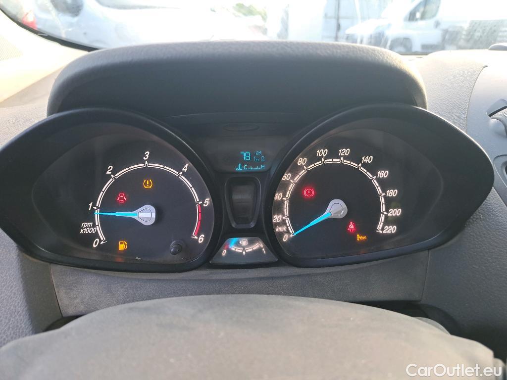  Ford  Transit Connect FORD Transit Courier / 2014 / 4P / combi Kombi 1.5 TDCi 56kW Trend #70