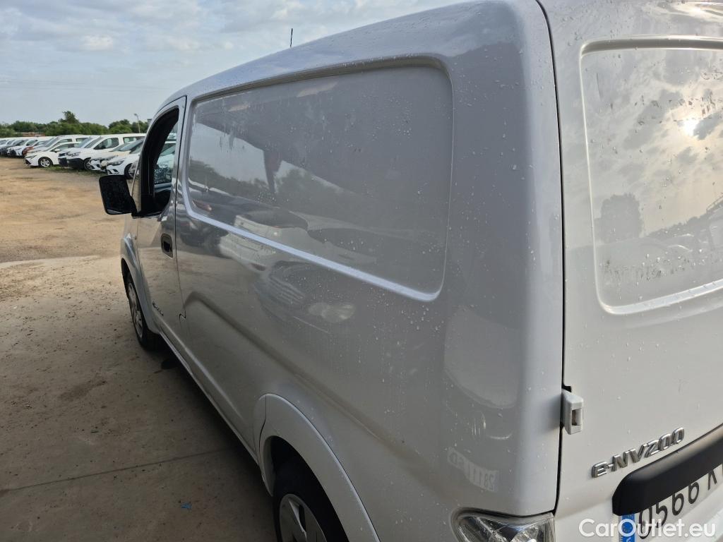  Nissan  NV200 NISSAN e- Furgón 40 kWh PROFESIONAL 110 CV #1