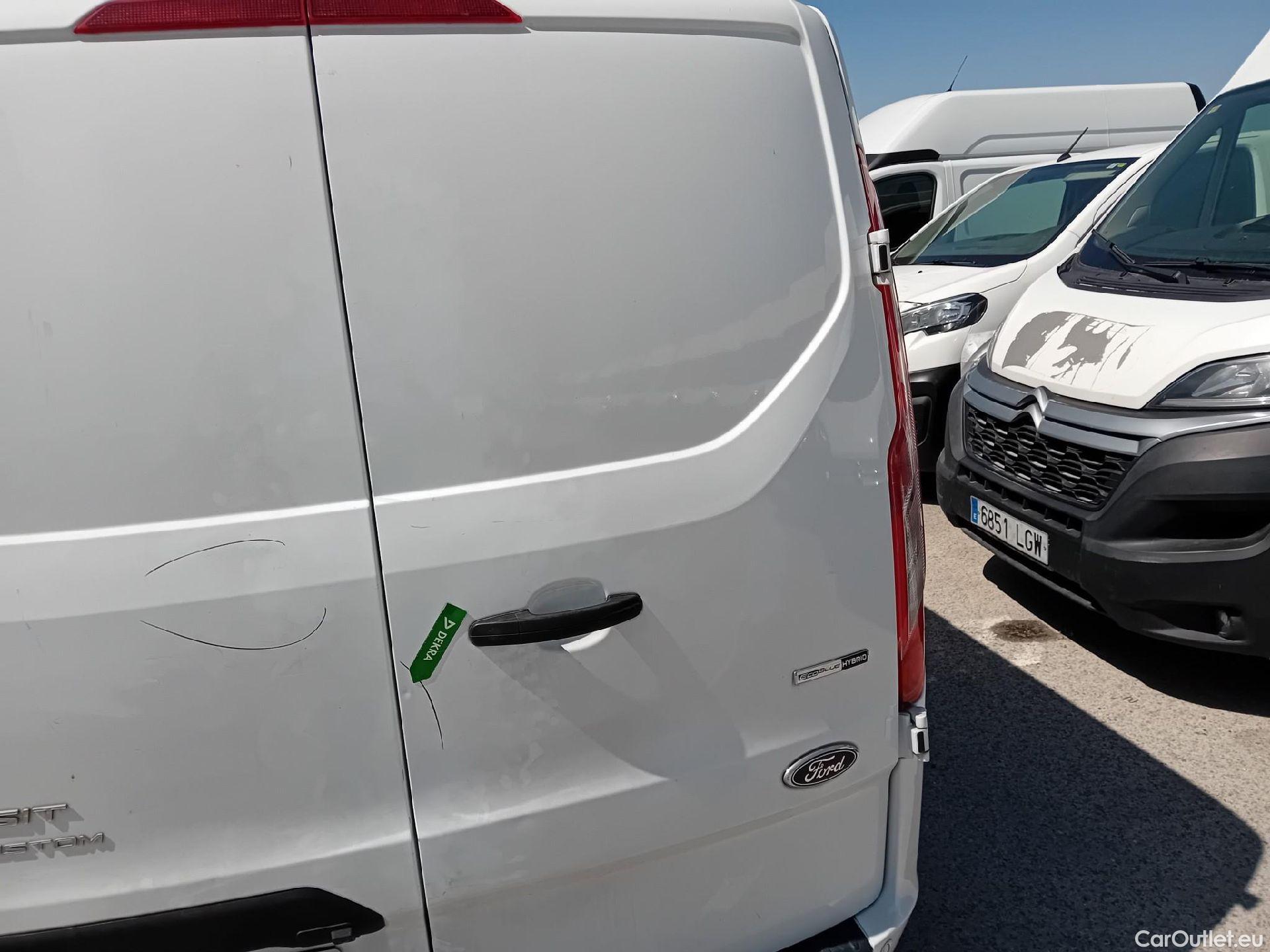  Ford  Transit  Custom Furgón 320 L2 Trend 2.0 TDCi 130CV MT6 E6dT #25