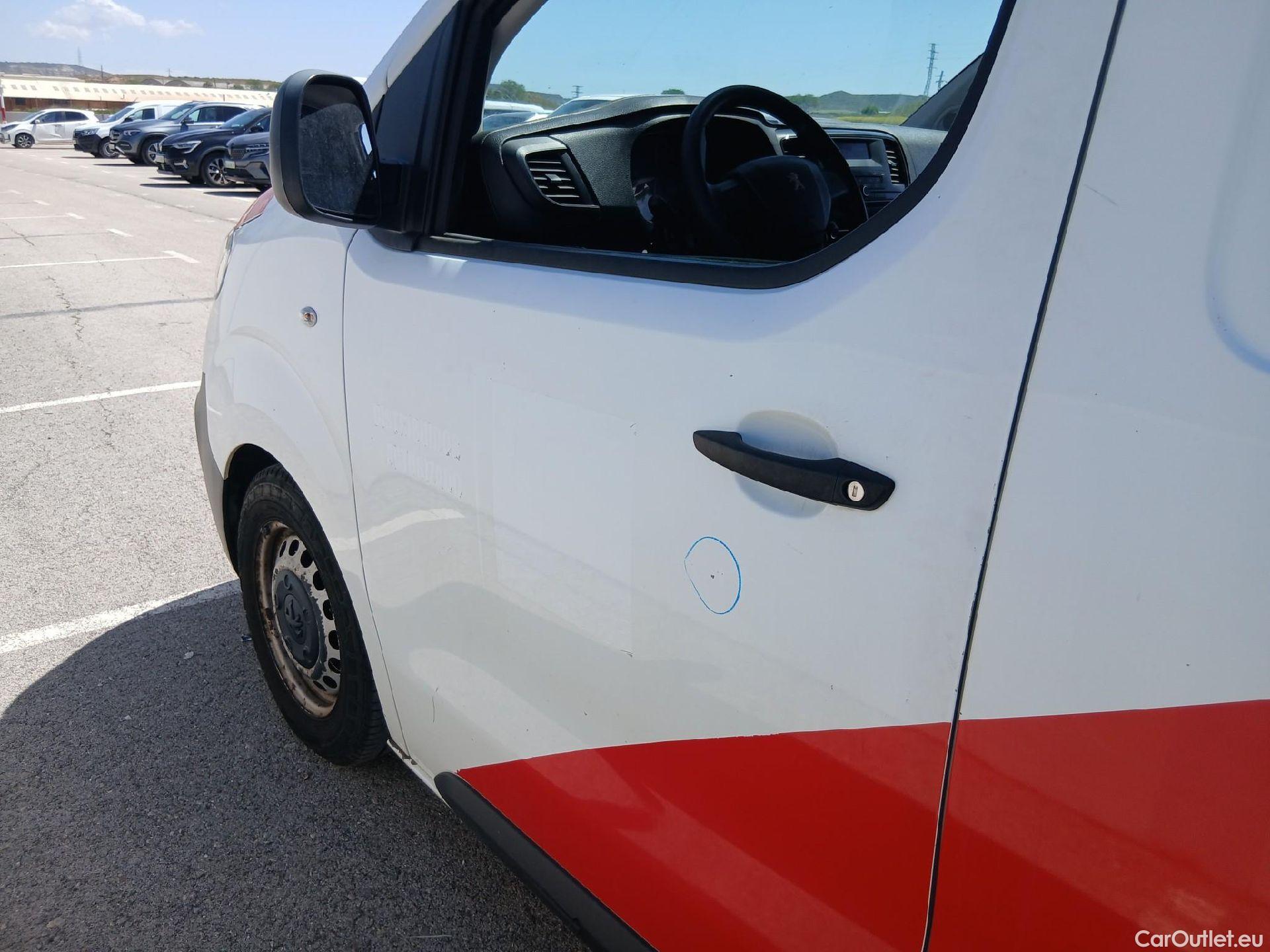  Peugeot  Expert PEUGEOT  / 2016 / 4P / furgón Furgón Pro BlueHDi 85KW (115CV) Standard #9