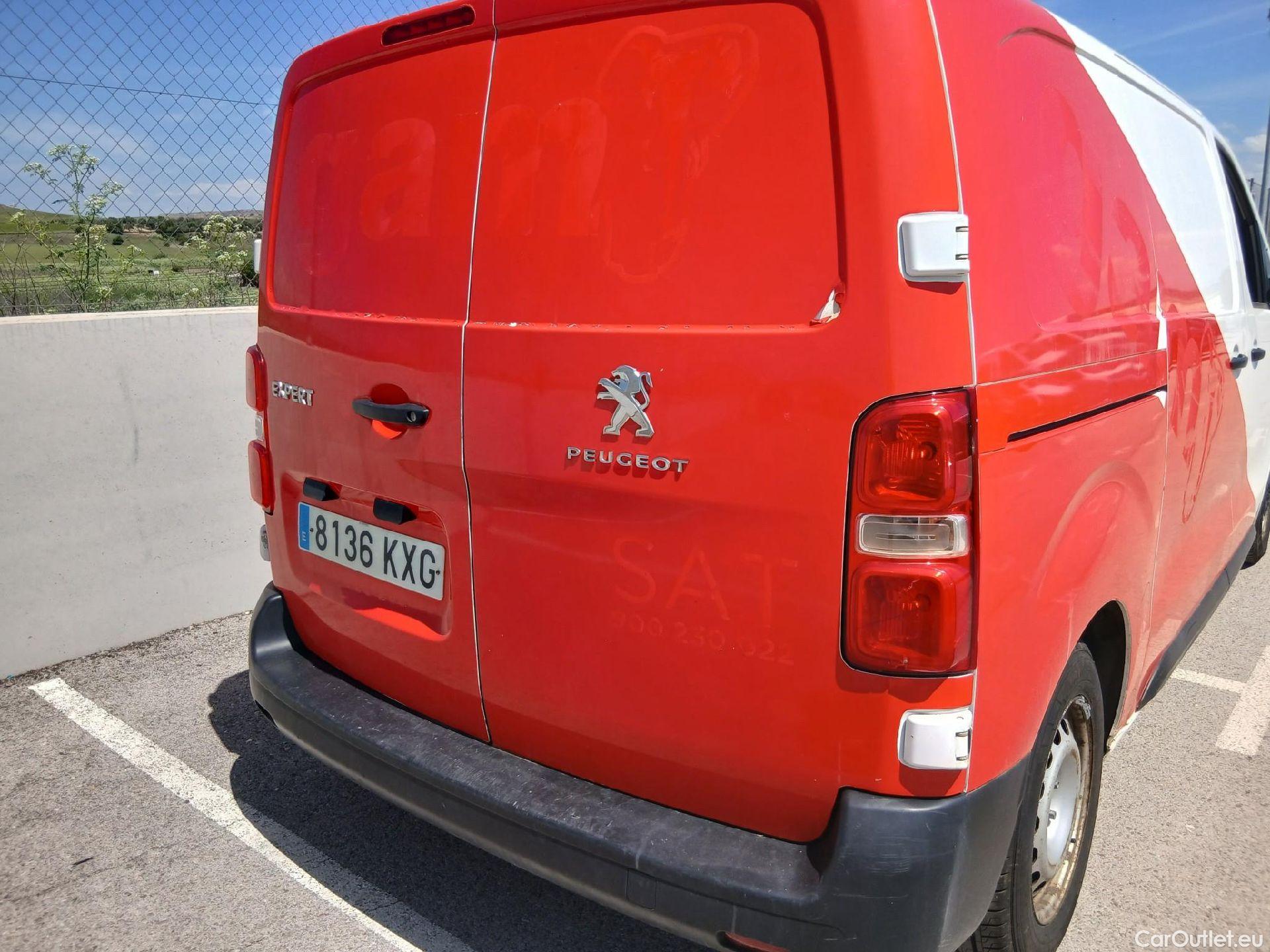  Peugeot  Expert PEUGEOT  / 2016 / 4P / furgón Furgón Pro BlueHDi 85KW (115CV) Standard #15