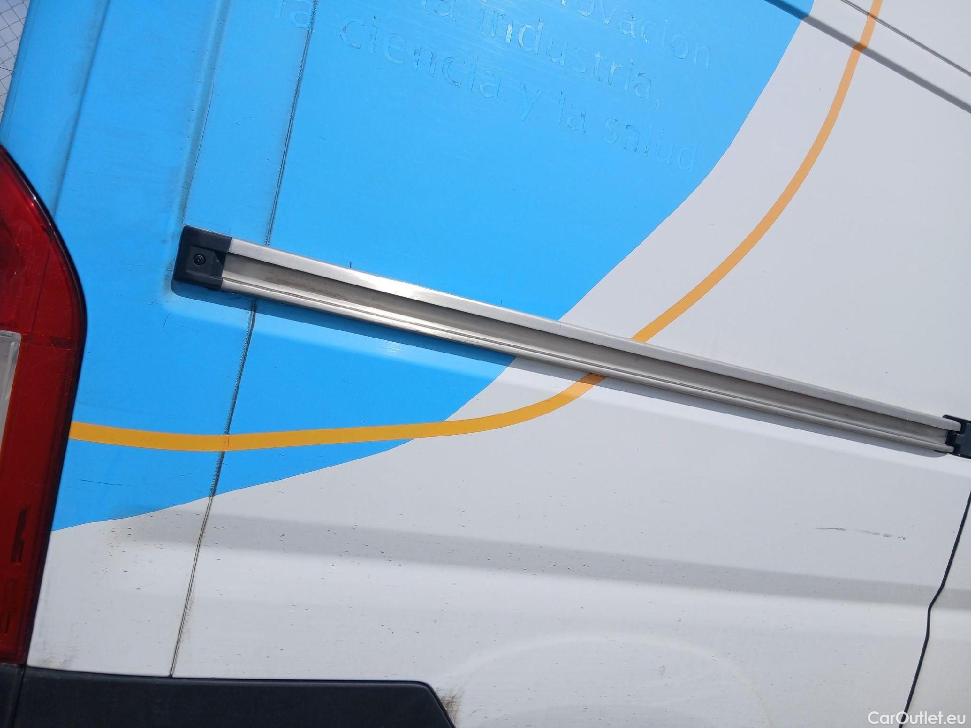  Opel  Movano OPEL  / 2021 / 4P / furgón Furgón Base L2H2 3.5T 2.2 BlueHDi 103kW #28