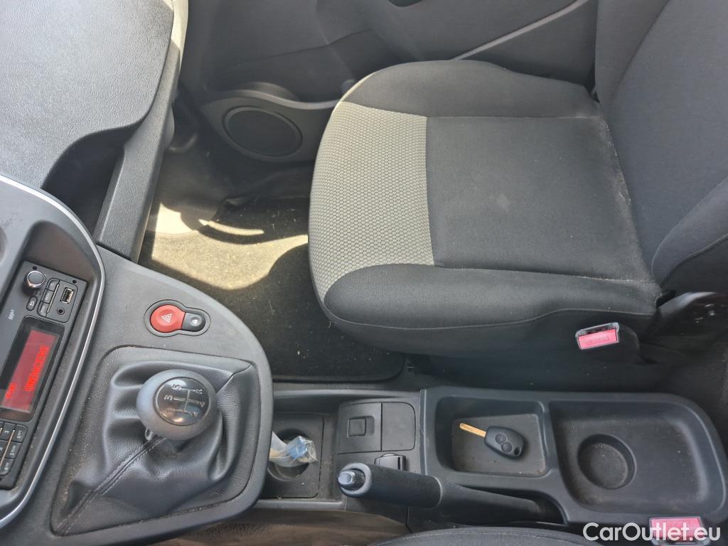  Renault  Kangoo RENAULT  Furgón/2013/3P/furgón derivado de turismo Profesional dCi 55 kW (75 CV) #13