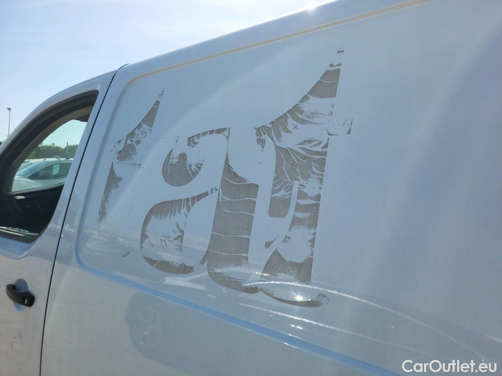  Peugeot  Expert PEUGEOT  / 2016 / 4P / furgón Furgón Premium 1.5 BlueHDi 100 Standard (AC) #14