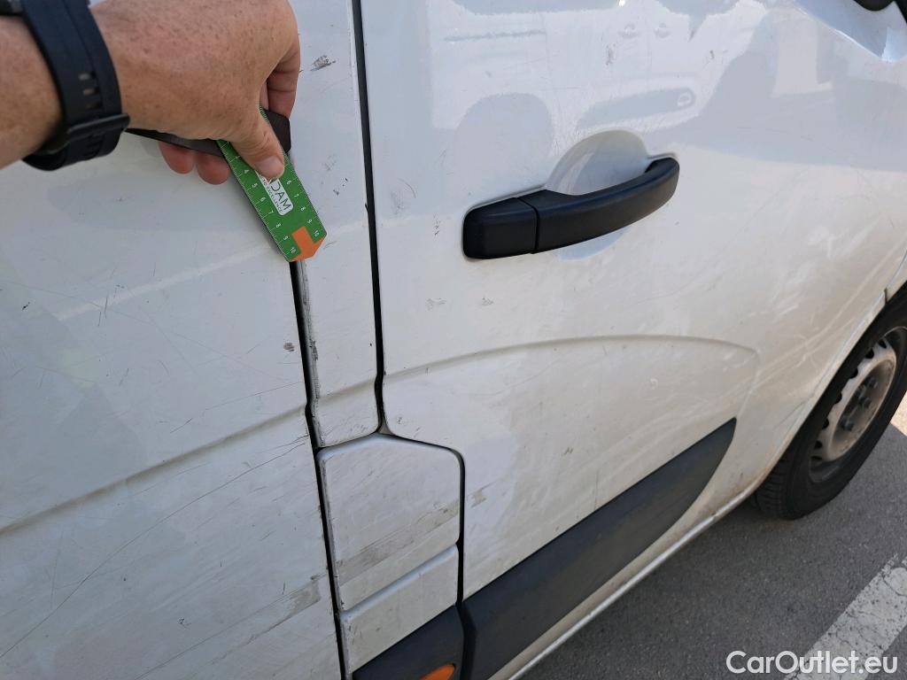  Renault  Master RENAULT  / 2019 / 4P / furgón Furgón T L3H2 3500 Bl dCi 100 kW(135CV) #56