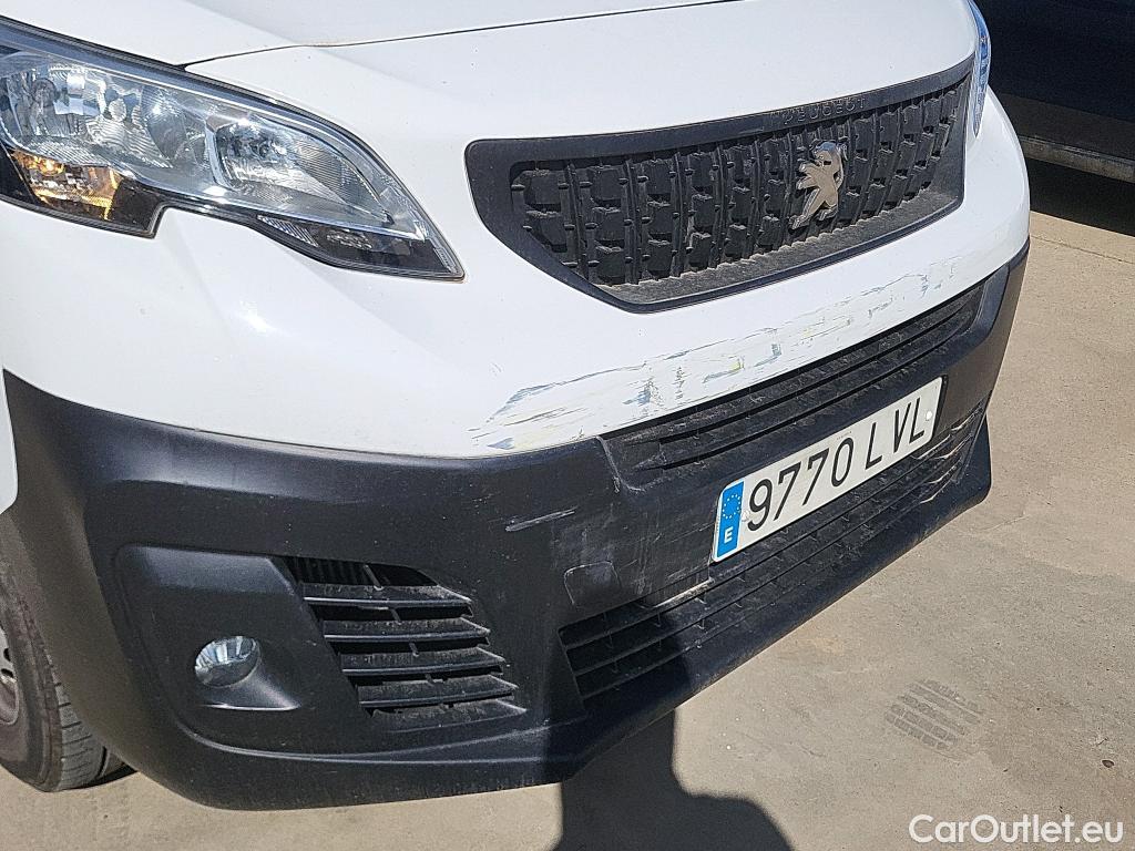  Peugeot  Expert PEUGEOT  / 2016 / 4P / furgón Furgón Premium 1.5 BlueHDi 100 Standard (AC) #15