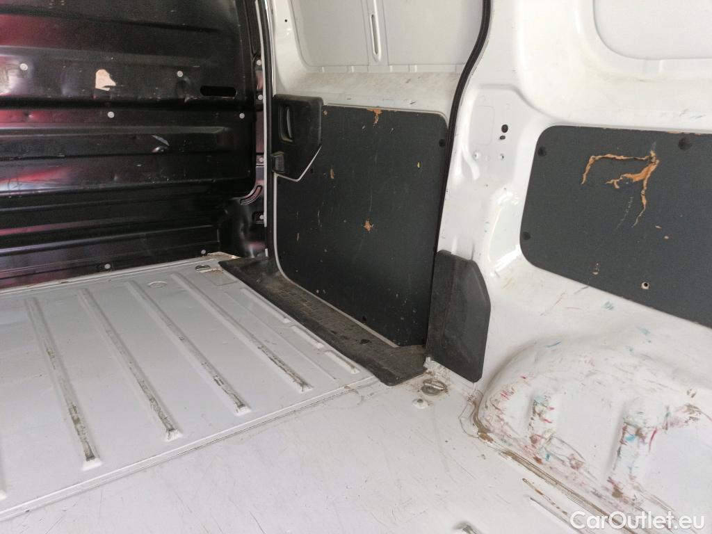  Opel  Vivaro OPEL -e / 2019 / 4P / furgón BEV 230 Select M Std #36