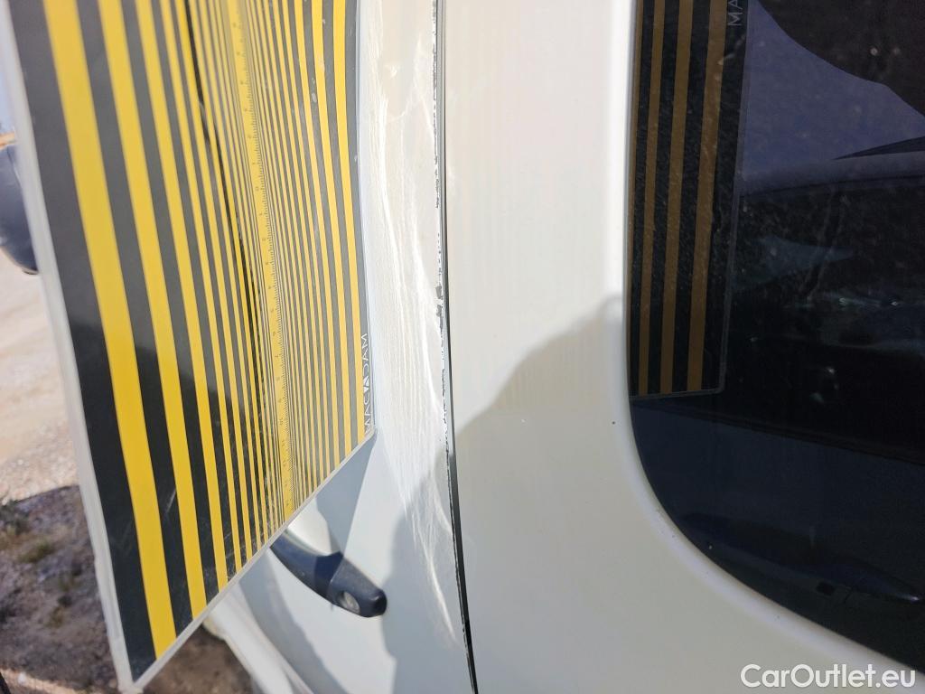  Peugeot  Expert PEUGEOT  / 2016 / 4P / combi Combi BlueHDi 120 S&S Standard #18