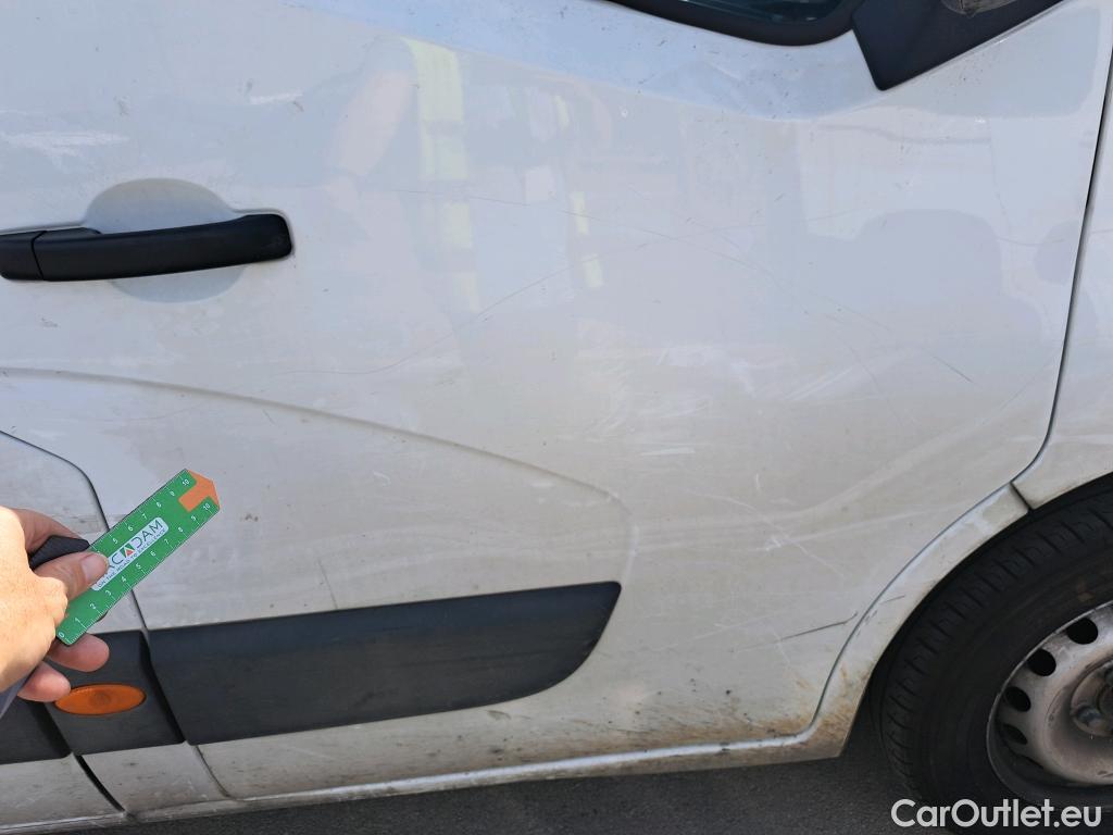  Renault  Master RENAULT  / 2019 / 4P / furgón Furgón T L3H2 3500 Bl dCi 100 kW(135CV) #39