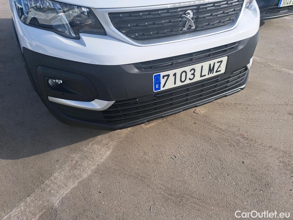  Peugeot  RIFTER PEUGEOT  / 2018 / 4P / combi Active Standard BlueHDi 73kW (IND) #23
