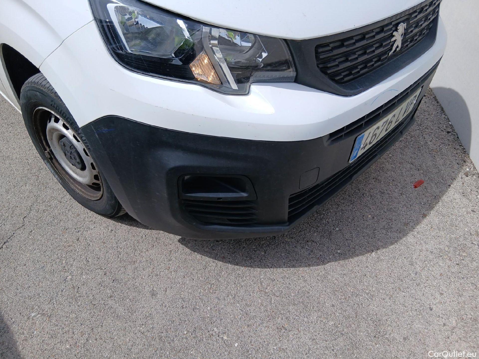  Peugeot  Partner PEUGEOT  / 2018 / 4P / furgón derivado de turismo Premium Standard 600kg BlueHDi 73kW (AC) #6