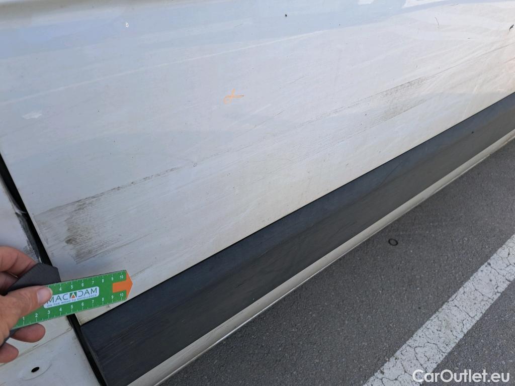  Renault  Master RENAULT  / 2019 / 4P / furgón Furgón T L3H2 3500 Bl dCi 100 kW(135CV) #27