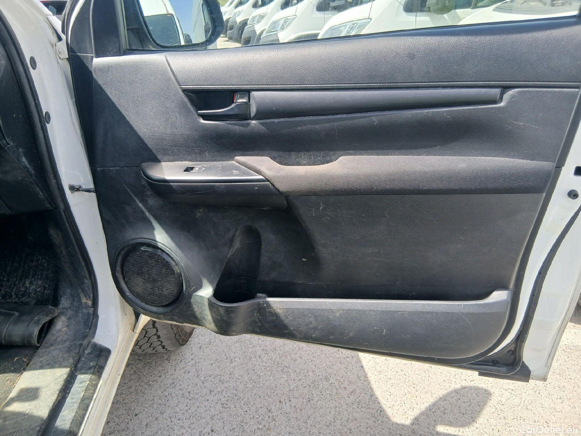  Toyota  Hilux TOYOTA  VU 2p 7G pickup 2.4 D-4D Cabina Extra GX 4x4 #46