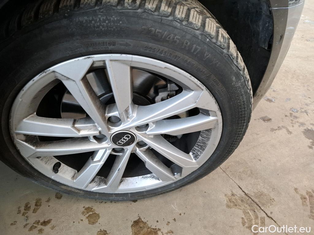  Audi  A3 AUDI  Sportback / 2020 / 5P / Berline 40 TFSI e 204 S Tronic Business Line #10
