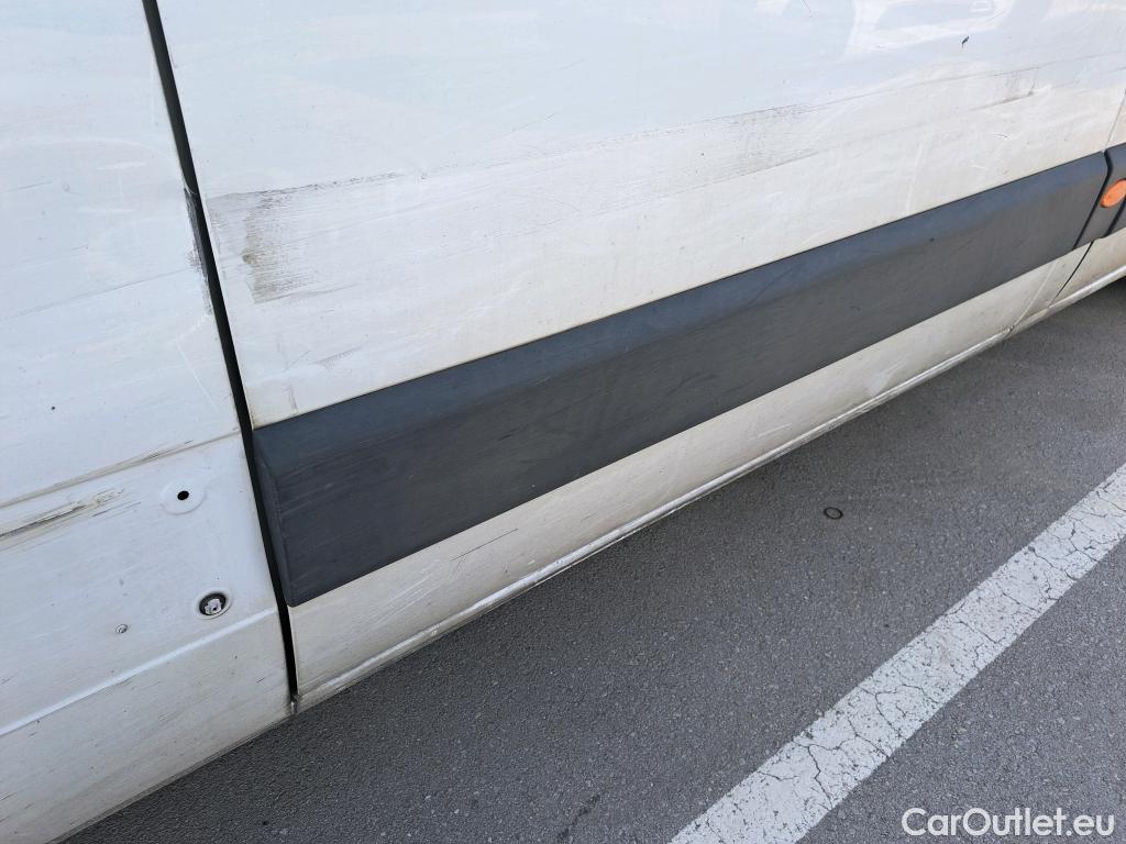  Renault  Master RENAULT  / 2019 / 4P / furgón Furgón T L3H2 3500 Bl dCi 100 kW(135CV) #70