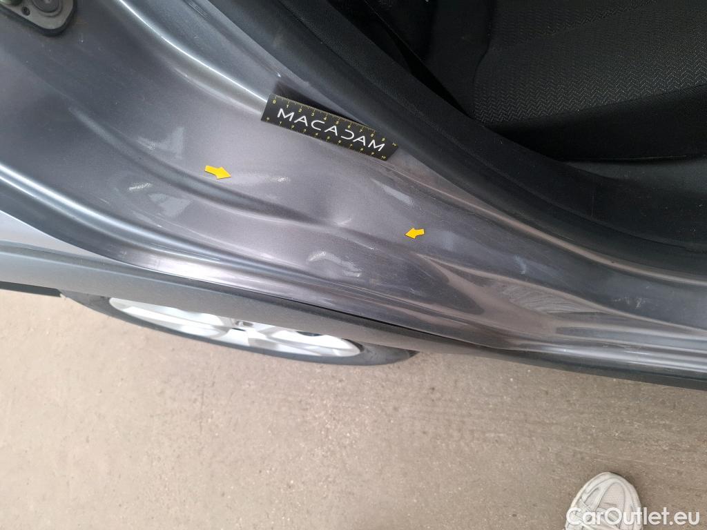  Citroen  C3  Shine Business 1.2 PureTech 80CV BVM5 E6 #38