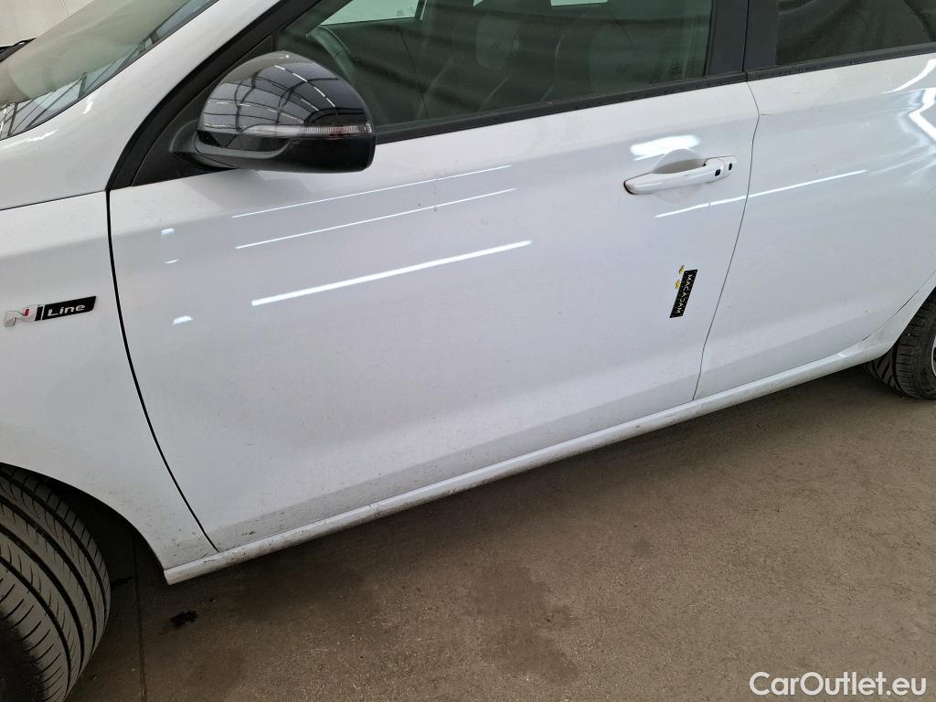  Hyundai  i30 HYUNDAI  Sport Wagon / 2020 / 5P / Break 1.0 T-GDI 120 MHEV DCT-7 N LINE SW #41