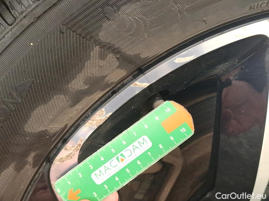  Citroen  C5 Aircross CITROEN  / 2018 / 5P / SUV Hybrid 225 ë-EAT8 Business #27