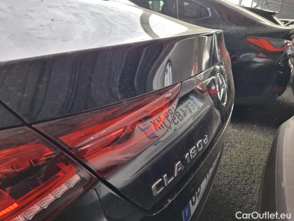  Mercedes  CLA-Klasse MERCEDES-BENZ CLA Coupe  2019  4P  Coupé CLA 180 d Business Line BA8 #21