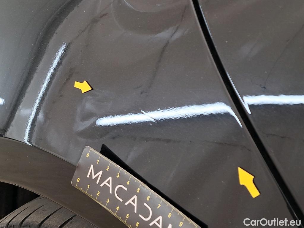  Mercedes  CLA-Klasse MERCEDES-BENZ CLA Coupe  2019  4P  Coupé CLA 180 d Business Line BA8 #3