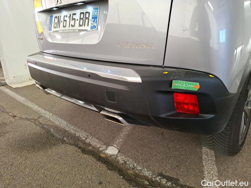  Peugeot  2008  Active Pack 1.2 PureTech 130CV BVA8 E6d #1