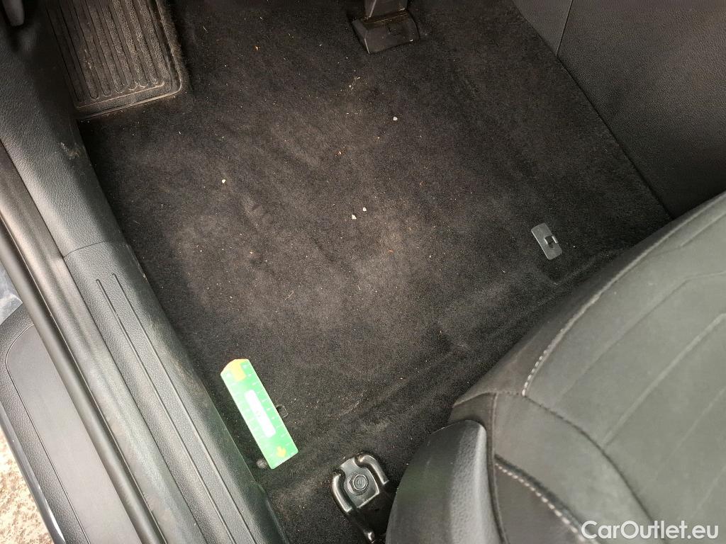  KIA  Sportage  Design 1.6 CRDi 135CV BVA7 E6d #48