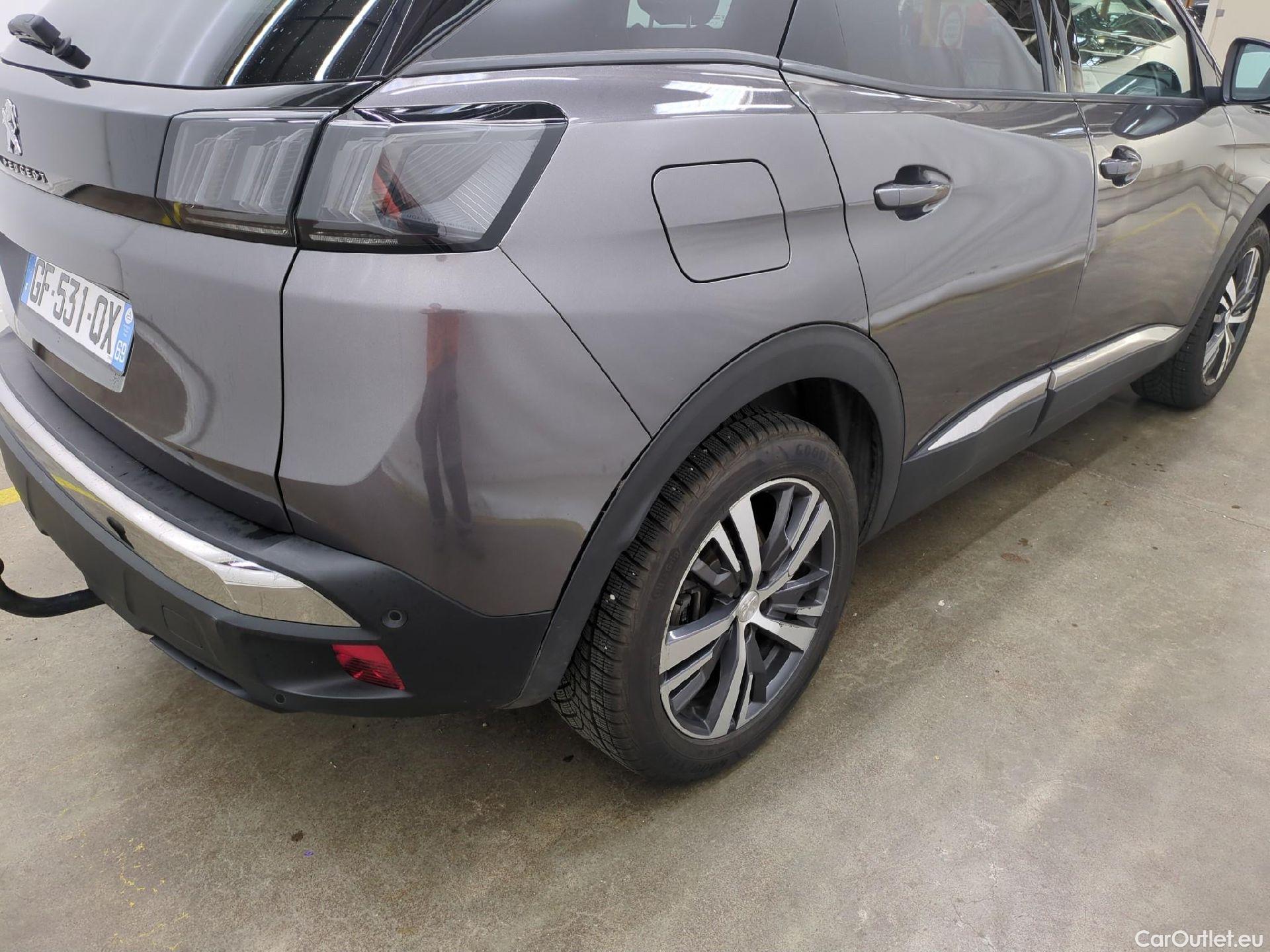  Peugeot  3008  Allure Pack 1.5 HDi 130CV BVA8 E6d #46