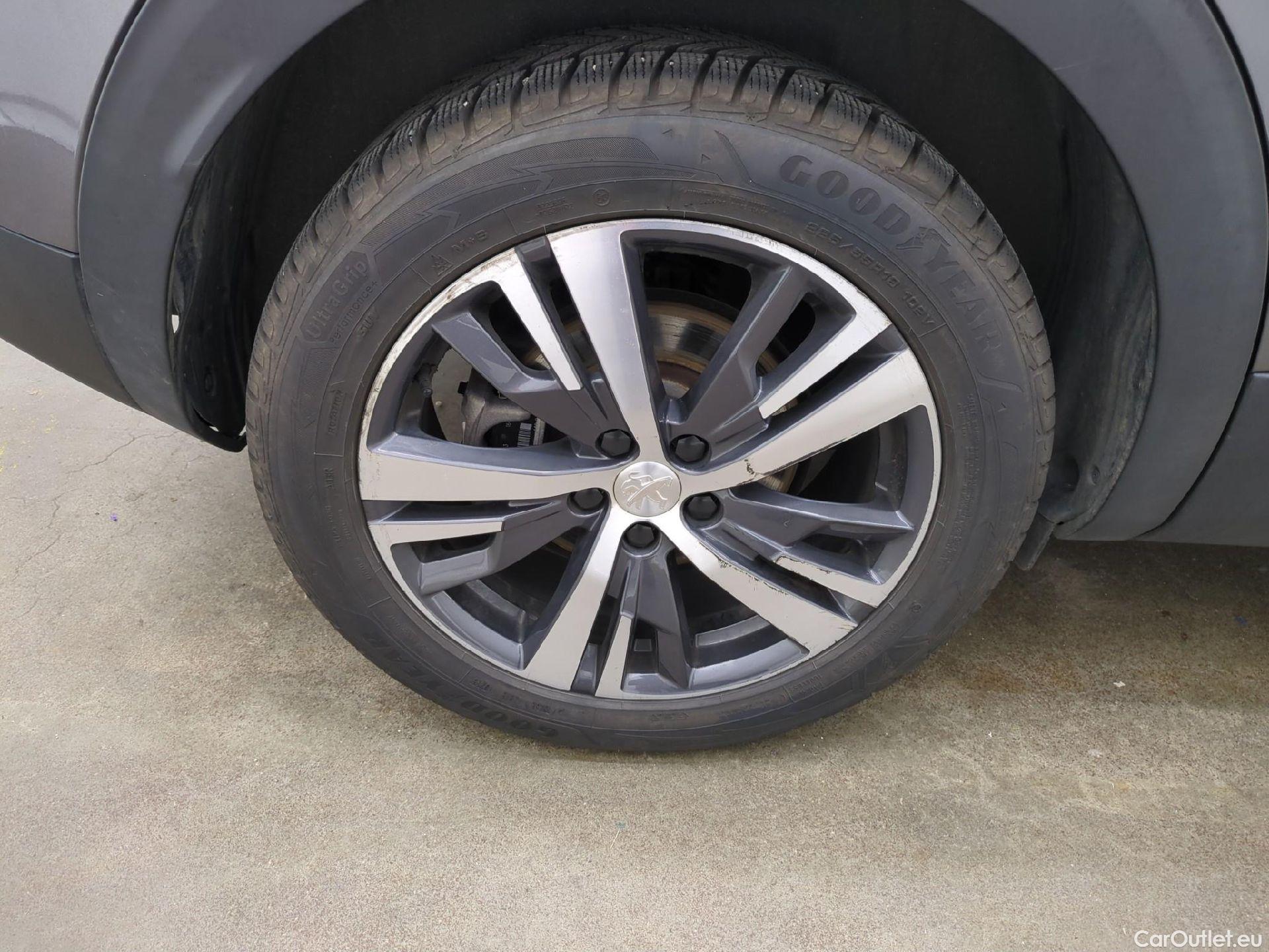  Peugeot  3008  Allure Pack 1.5 HDi 130CV BVA8 E6d #14