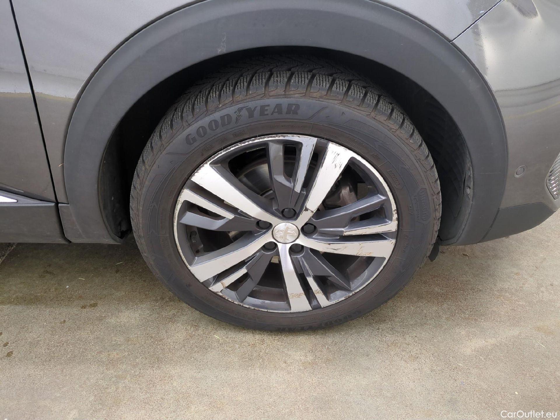  Peugeot  3008  Allure Pack 1.5 HDi 130CV BVA8 E6d #21