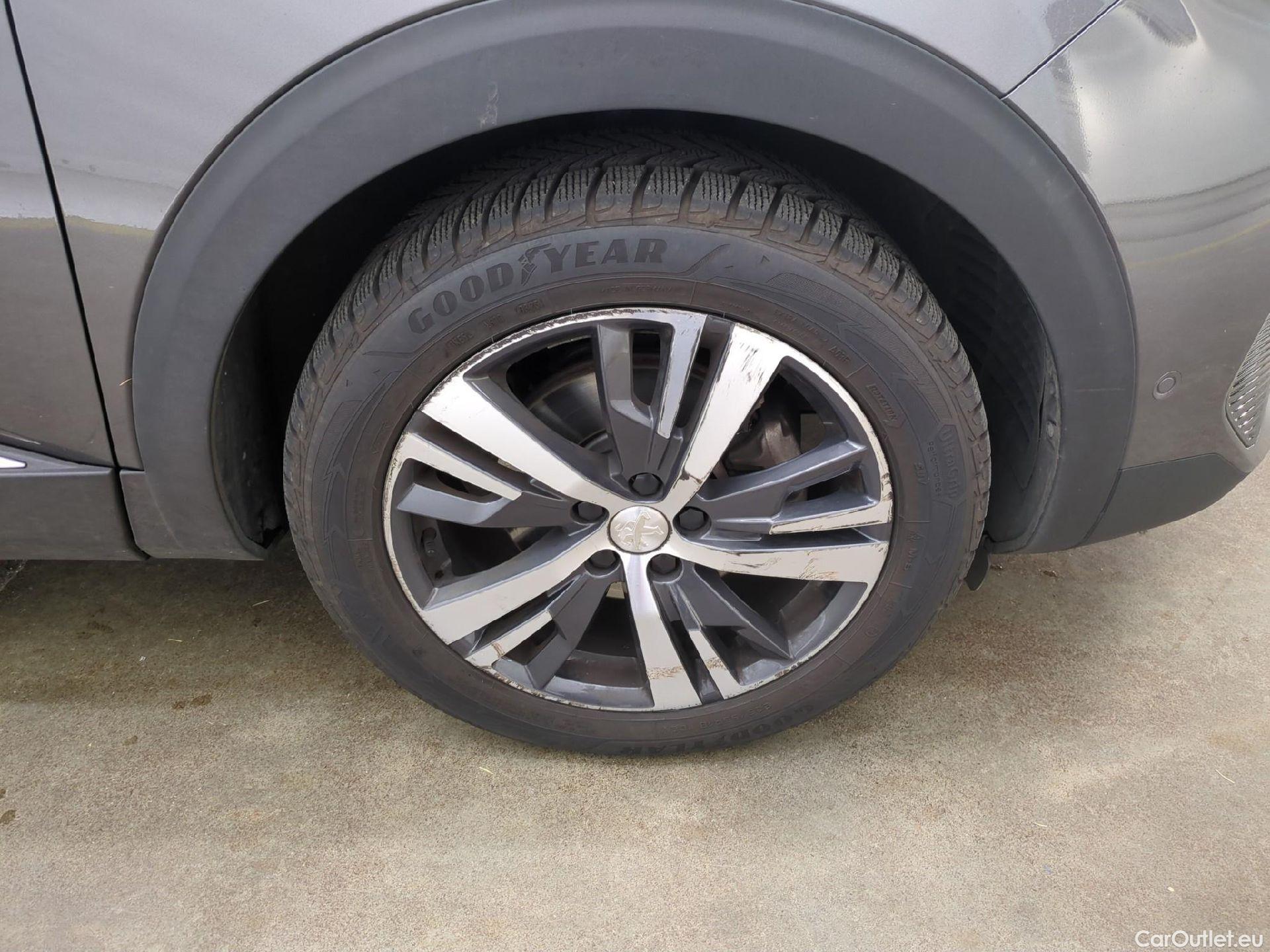  Peugeot  3008  Allure Pack 1.5 HDi 130CV BVA8 E6d #15