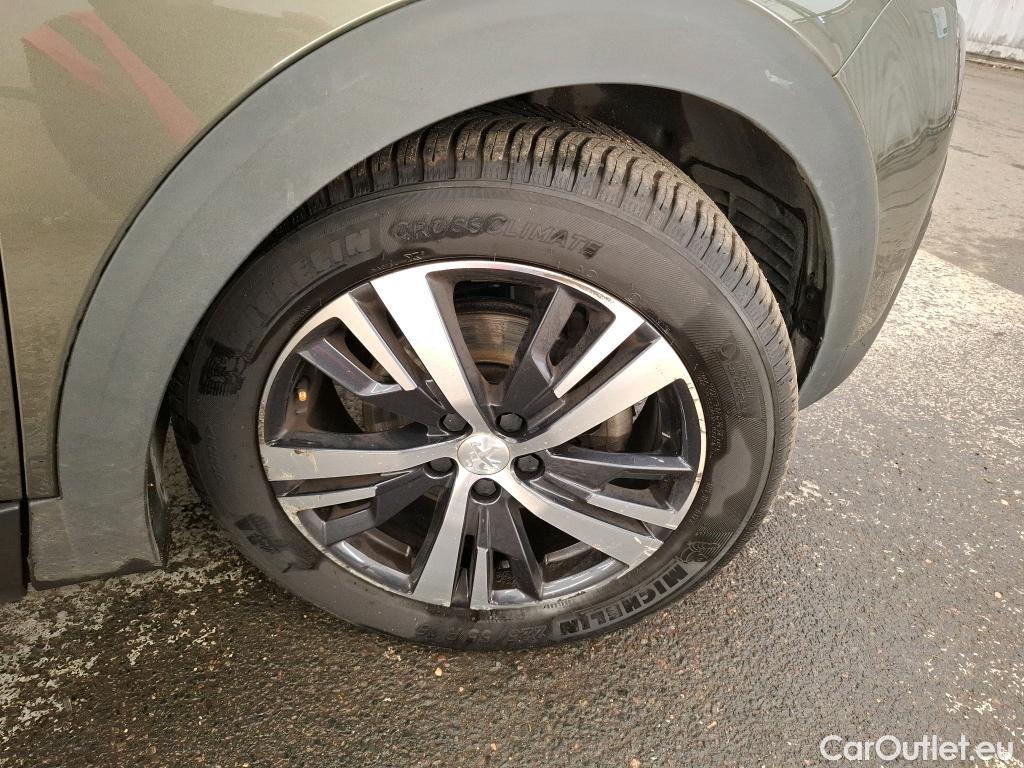  Peugeot  5008  Allure Business 1.5 HDi 130CV BVA8 E6d #45