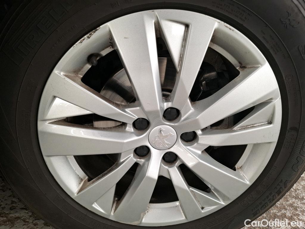  Peugeot  5008  Active Business 1.2 PureTech 130CV BVM6 7 Sieges E6 #55