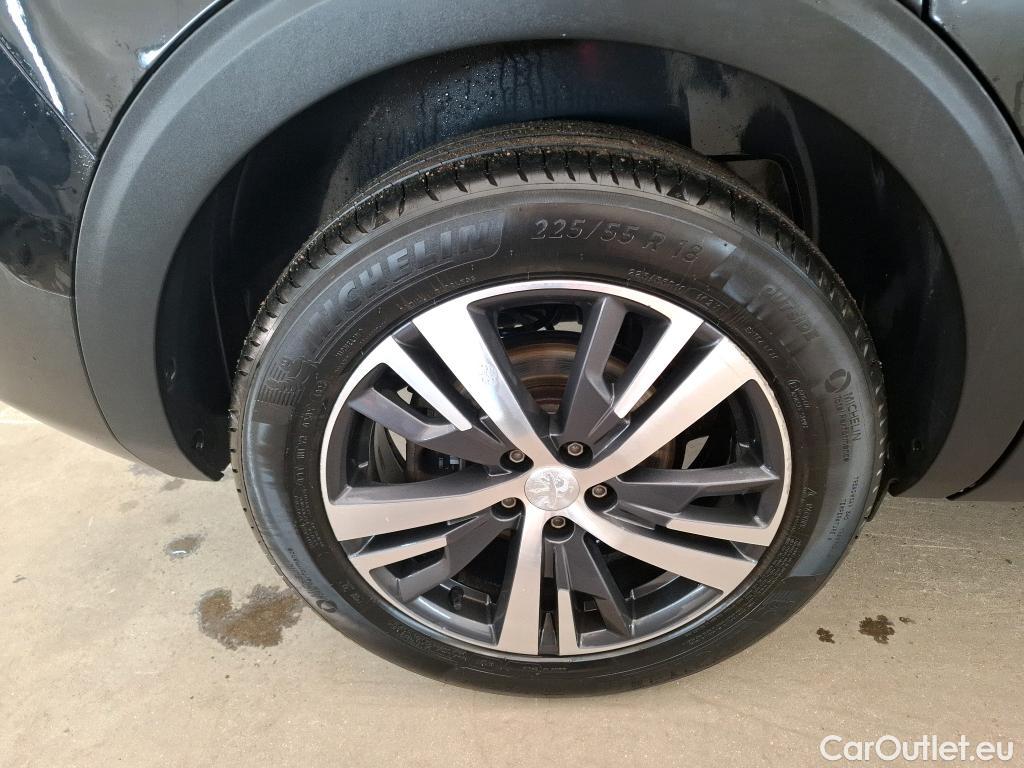  Peugeot  5008  Allure 1.2 PureTech 130CV BVA8 7 Sieges E6d #5