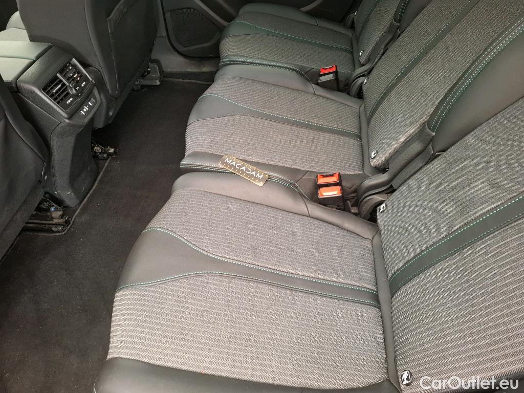  Peugeot  5008  Allure 1.5 HDi 130CV BVA8 7 Sieges E6d #51