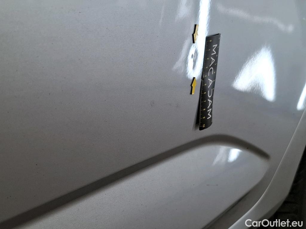  Renault  Megane RENAULT Mégane Estate / 2020 / 5P / Break evolution TCe 140 #4