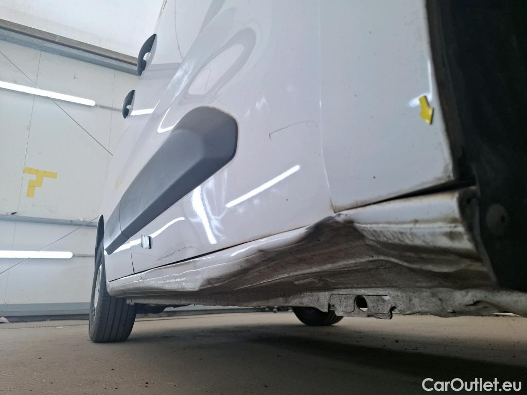  Citroen  Berlingo  Fourgon Driver M 650 1.5 BlueHDi 130CV BVA8 E6dT #3