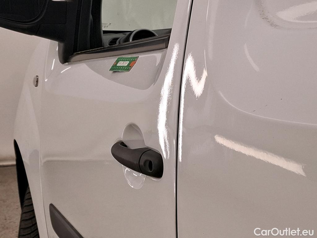  Renault  Kangoo RENAULT  Express / 2013 / 4P / Fourgonnette Extra R-Link dCi 75 #20