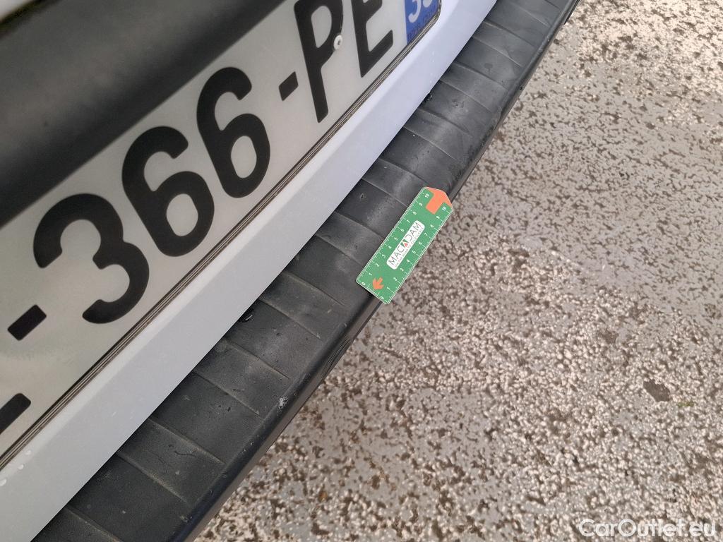 Renault  Kangoo RENAULT  Express / 2013 / 4P / Fourgonnette Extra R-Link dCi 75 #6