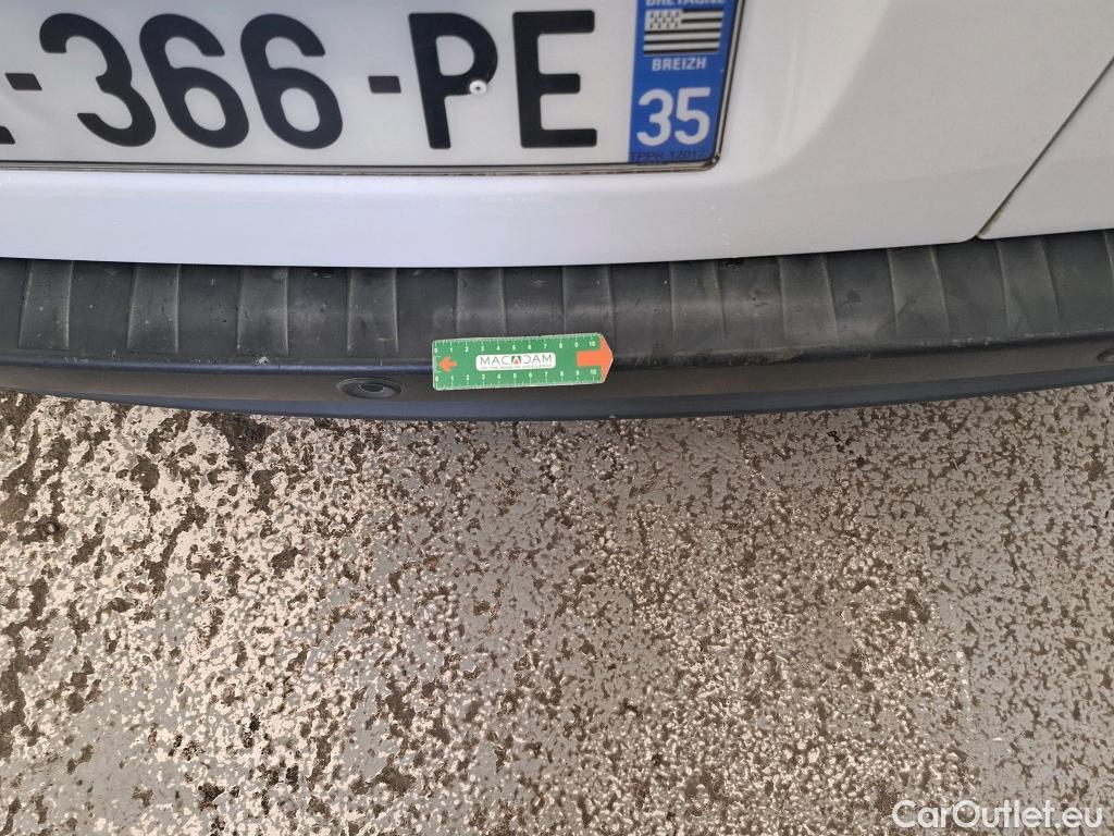  Renault  Kangoo RENAULT  Express / 2013 / 4P / Fourgonnette Extra R-Link dCi 75 #5