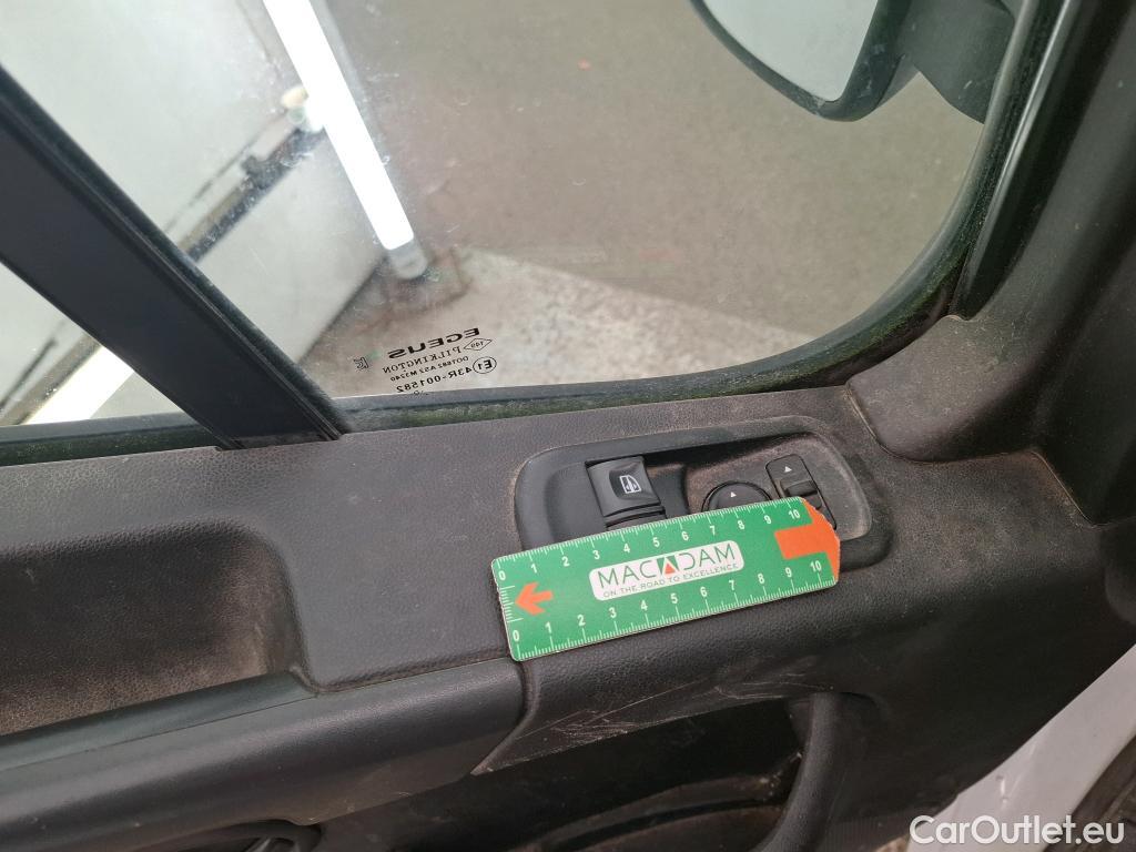  Renault  Master  III Fourgon L2H2 3 5 Grand Confort dCi 135CV BVM6 E6dT #62