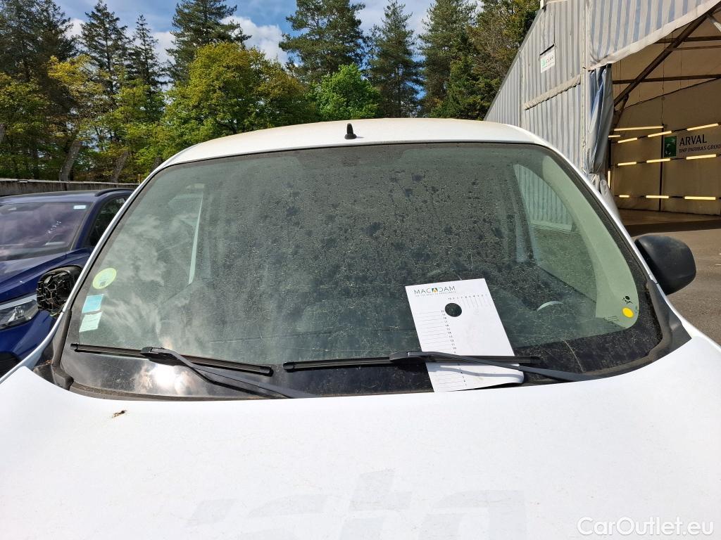  Renault  Kangoo  Express Maxi Grand Confort 1.5 dCi 90CV BVM5 E6 #6