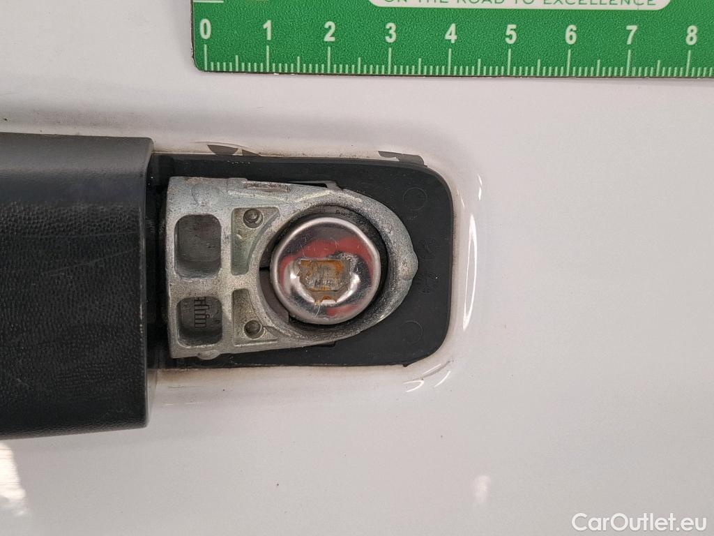  Renault  Master  III Fourgon L2H2 3 5 Grand Confort dCi 135CV BVM6 E6dT #36