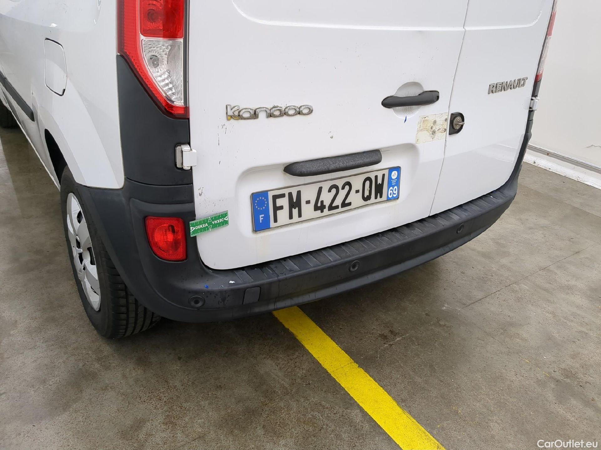  Renault  Kangoo RENAULT  Express / 2013 / 4P / Fourgonnette Extra R-Link dCi 90 #29