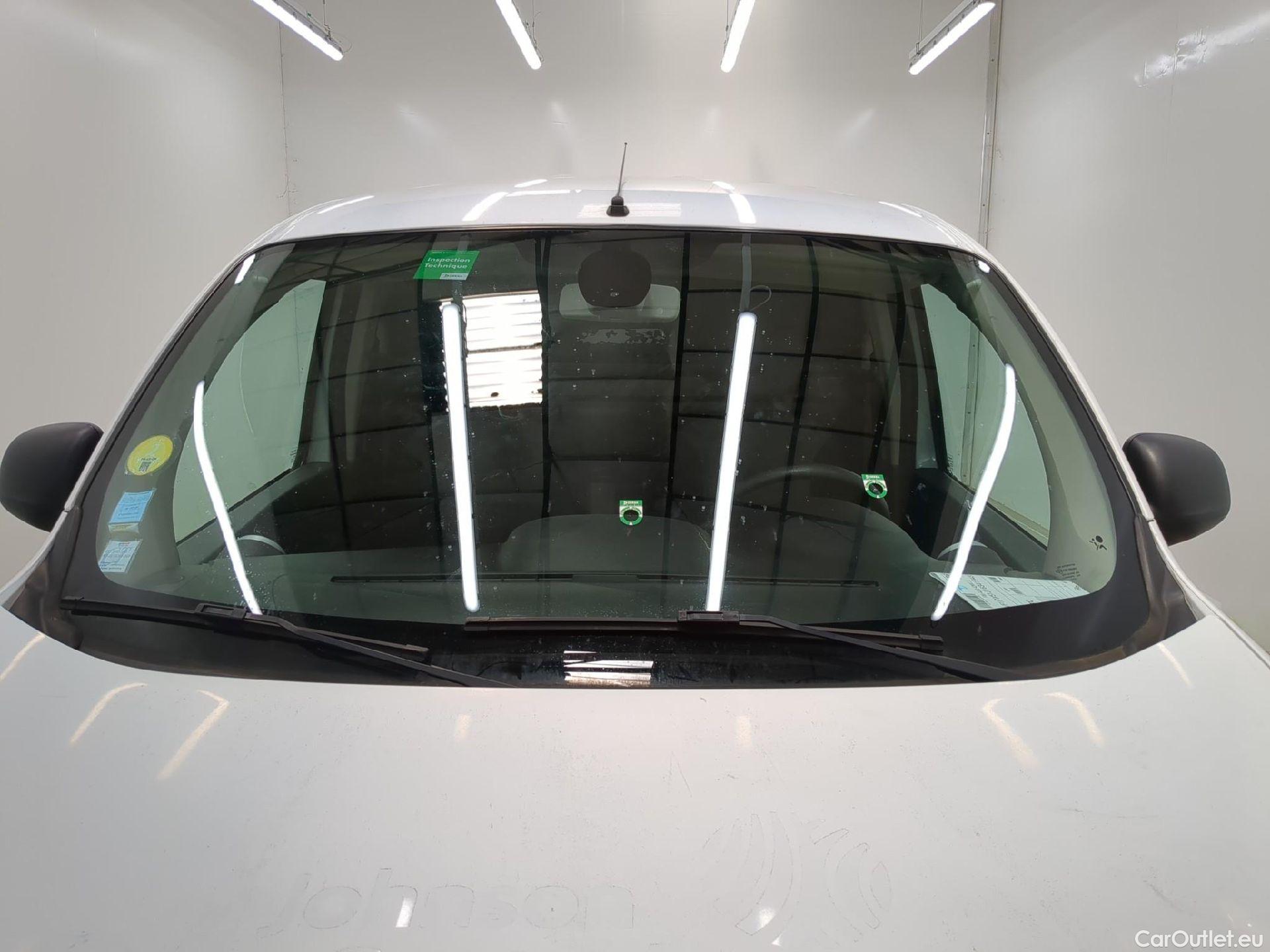  Renault  Kangoo RENAULT  Express / 2013 / 4P / Fourgonnette Extra R-Link dCi 90 #13