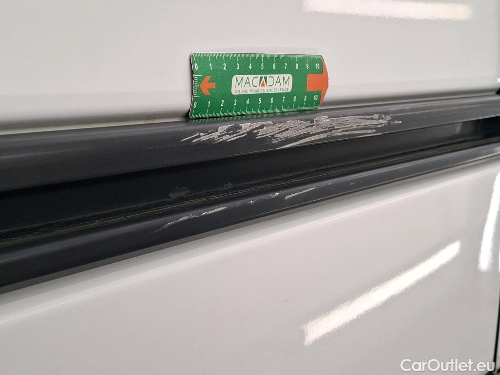  Renault  Master  III Fourgon L2H2 3 5 Grand Confort dCi 135CV BVM6 E6dT #53